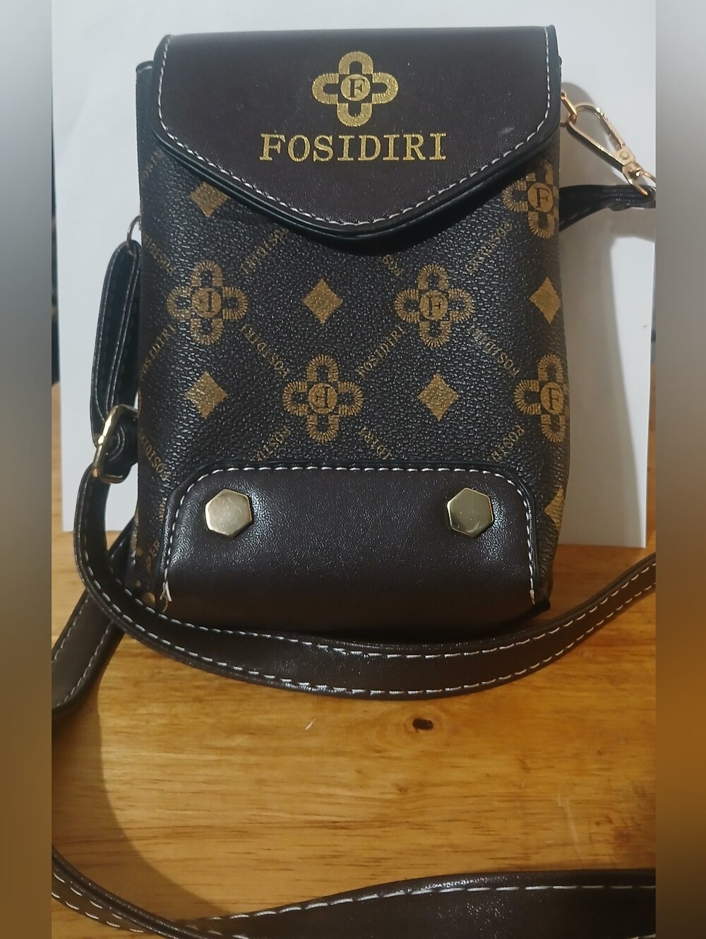 Fosidiri Brown Crossbody Phone Bag
